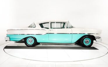Unknown-Delray-1958-Arctic-White-Green-19