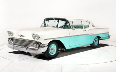 Unknown-Delray-1958-Arctic-White-Green-25