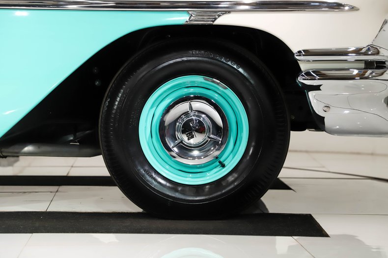 Unknown-Delray-1958-Arctic-White-Green-41