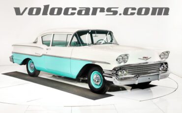 Unknown-Delray-1958-Arctic-White-Green-48