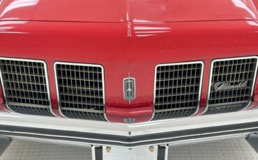 Unknown-Delta-88-1975-Crimson-Red-White-10