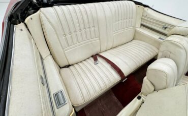 Unknown-Delta-88-1975-Crimson-Red-White-42