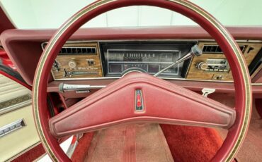 Unknown-Delta-88-1975-Crimson-Red-White-43