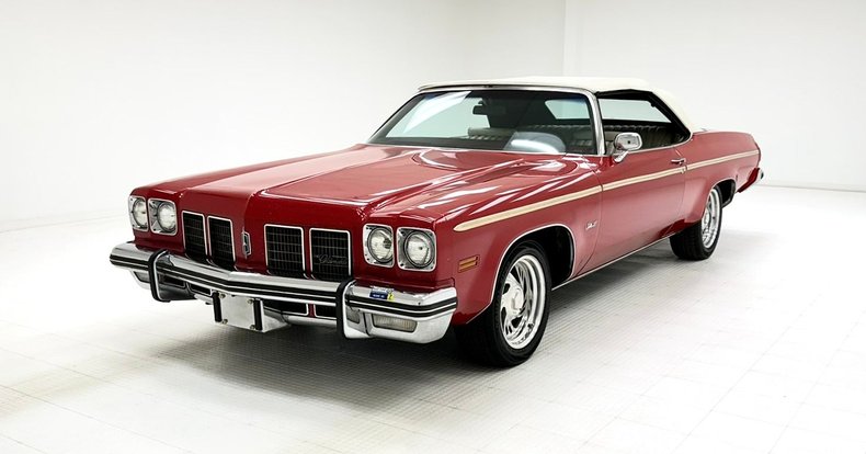 Unknown-Delta-88-1975-Crimson-Red-White-46
