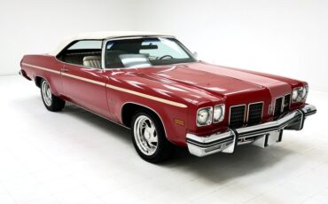 Unknown-Delta-88-1975-Crimson-Red-White-8