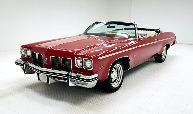 Unknown-Delta-88-1975-Crimson-Red-White