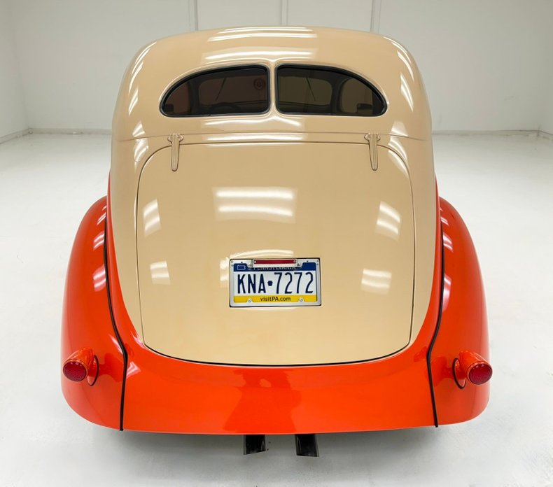 Unknown-Deluxe-1937-Vermillion-Red-Tan-2