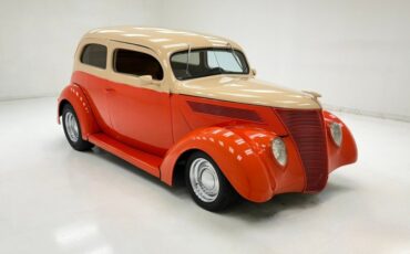 Unknown-Deluxe-1937-Vermillion-Red-Tan-7