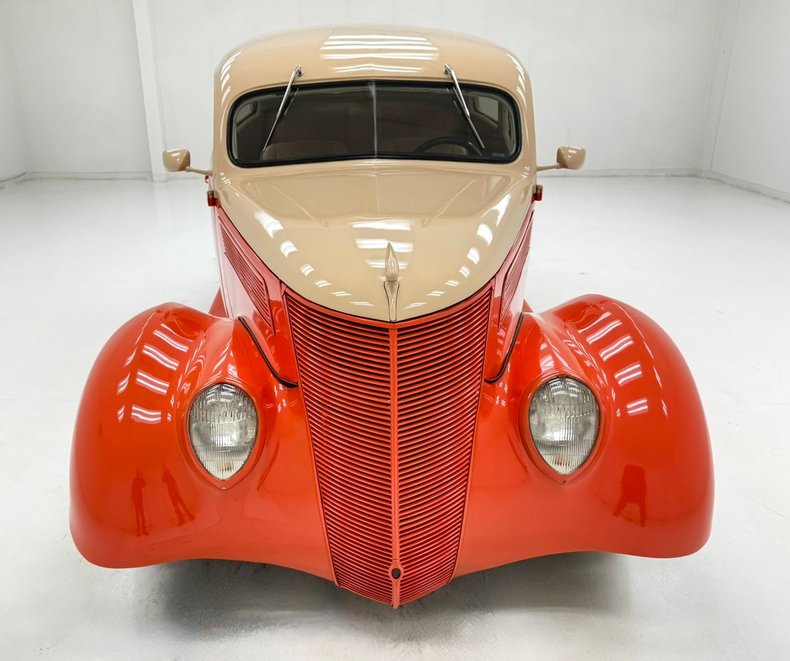 Unknown-Deluxe-1937-Vermillion-Red-Tan-8