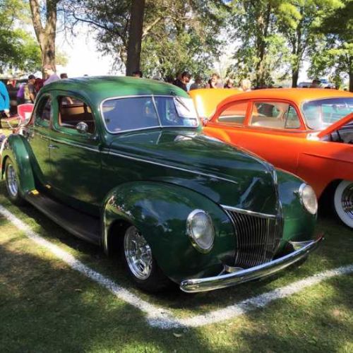 Unknown-Deluxe-1939-Green-Tan-4