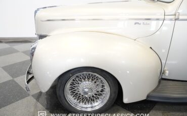 Unknown-Deluxe-1940-Beige-Red-20