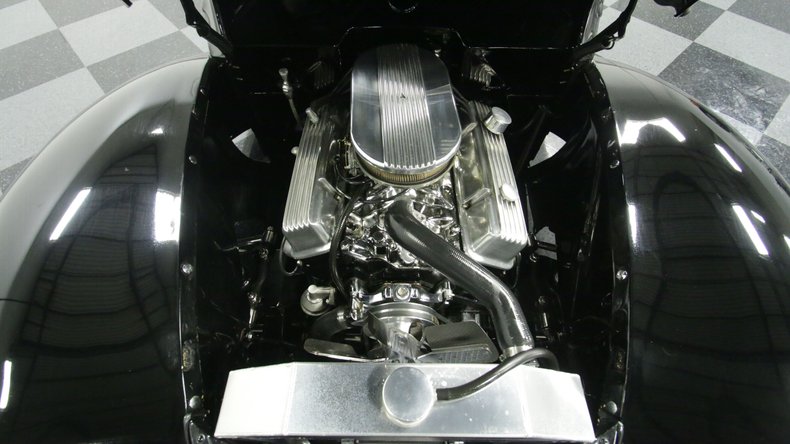 Unknown-Deluxe-1940-Black-Black-1
