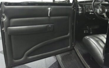 Unknown-Deluxe-1940-Black-Black-19