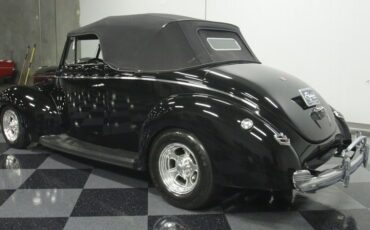 Unknown-Deluxe-1940-Black-Black-21