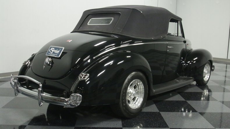 Unknown-Deluxe-1940-Black-Black-24