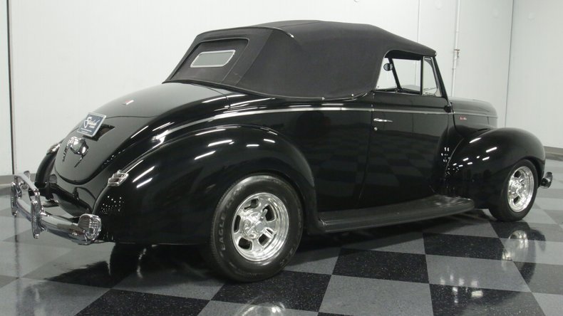 Unknown-Deluxe-1940-Black-Black-25