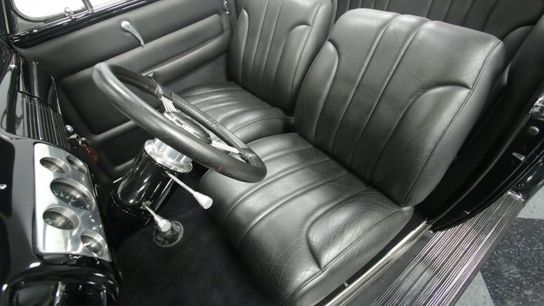 Unknown-Deluxe-1940-Black-Black-48