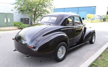 Unknown-Deluxe-1940-Black-Red-11