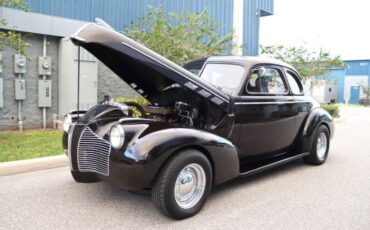 Unknown-Deluxe-1940-Black-Red-8
