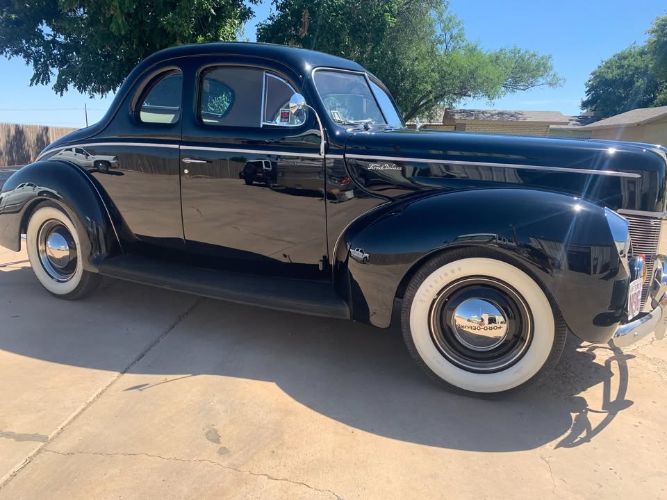 Unknown-Deluxe-1940-Black-Tan-6