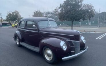 Unknown-Deluxe-1940-Burgundy-Gray-16