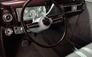 Unknown-Deluxe-1940-Custom-4