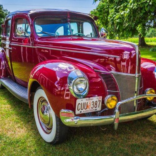 Unknown-Deluxe-1940-Custom-9