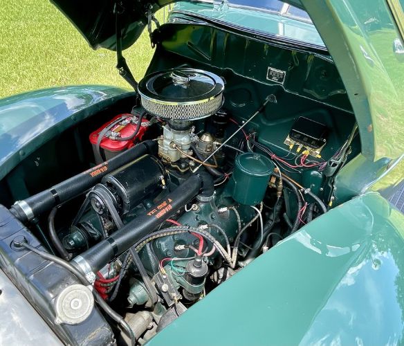 Unknown-Deluxe-1940-Green-11