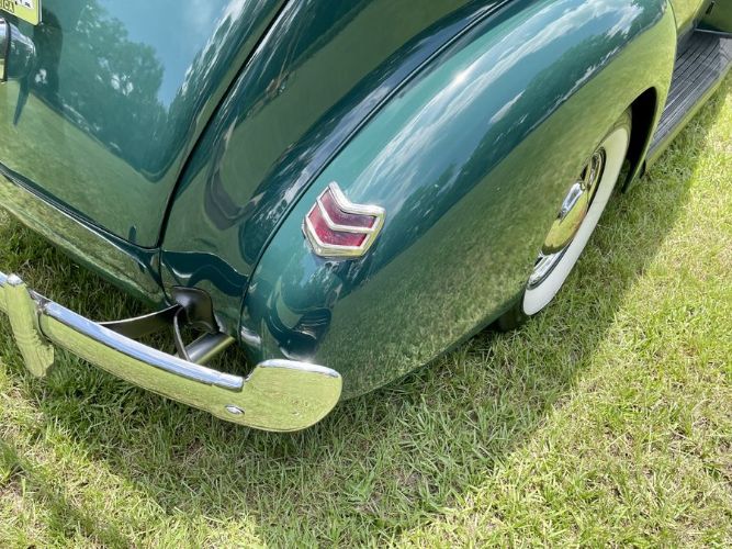 Unknown-Deluxe-1940-Green-22