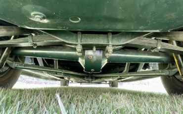 Unknown-Deluxe-1940-Green-8
