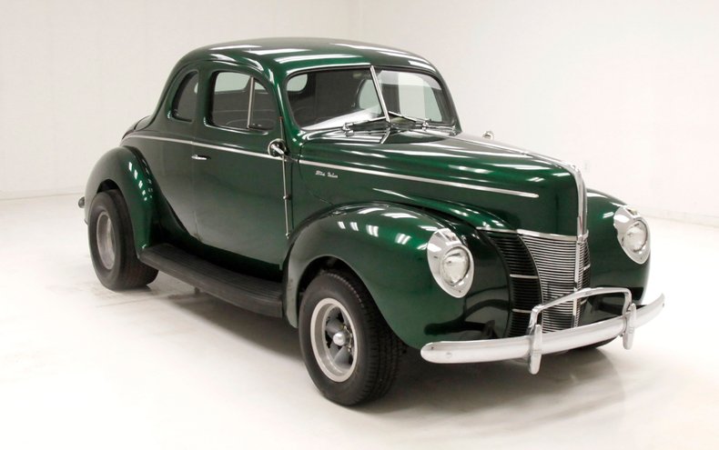 Unknown-Deluxe-1940-Jade-Green-Metallic-Black-49