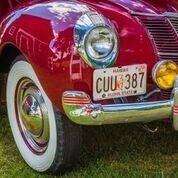 Unknown-Deluxe-1940-Maroon-Tan-5