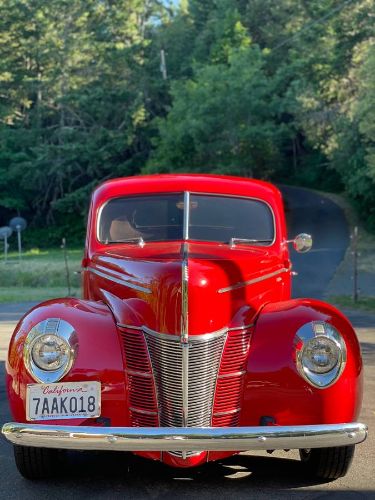 Unknown-Deluxe-1940-Red-10