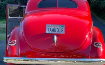 Unknown-Deluxe-1940-Red-3