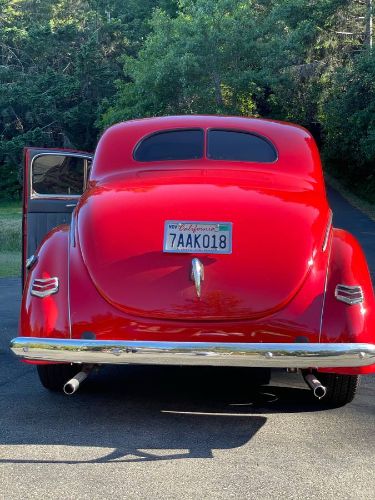 Unknown-Deluxe-1940-Red-3