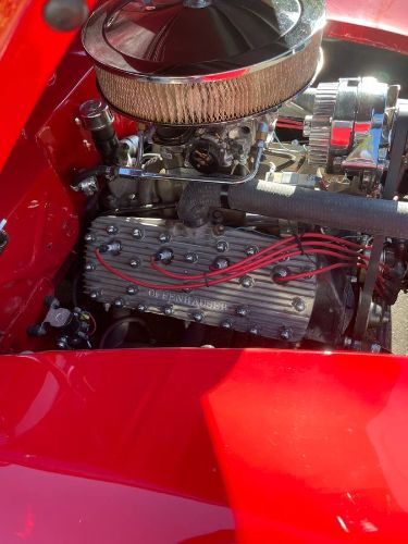 Unknown-Deluxe-1940-Red-9
