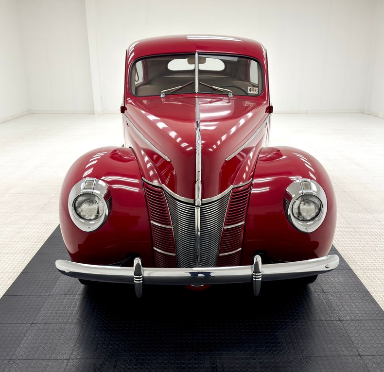 Unknown-Deluxe-1940-Red-Tan-41