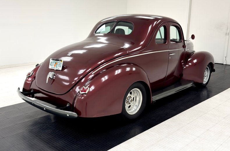 Unknown-Deluxe-1940-Ruby-Red-Pearl-Black-8