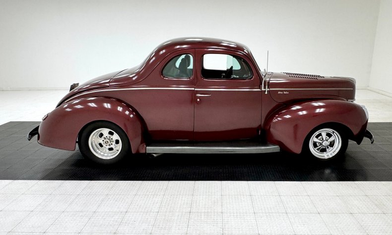 Unknown-Deluxe-1940-Ruby-Red-Pearl-Black-9