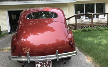Unknown-Deluxe-1941-Maroon-red-3