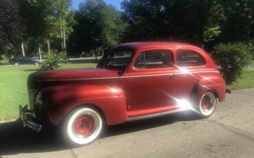 Unknown-Deluxe-1941-Maroon-red