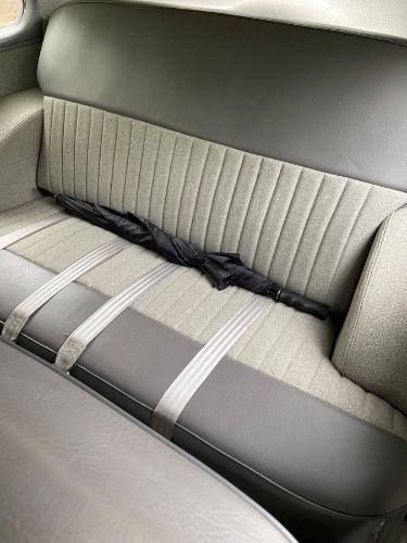 Unknown-Deluxe-1946-Custom-14