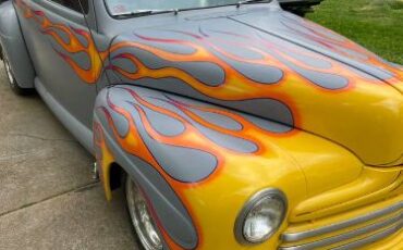 Unknown-Deluxe-1946-Custom-5