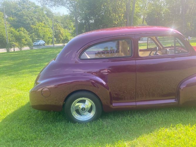 Unknown-Deluxe-1947-Red-15