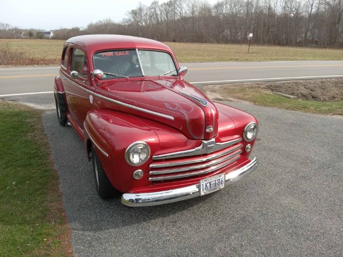 Unknown-Deluxe-1947-Red-Black