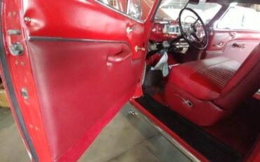 Unknown-Deluxe-1947-Red-Red-1