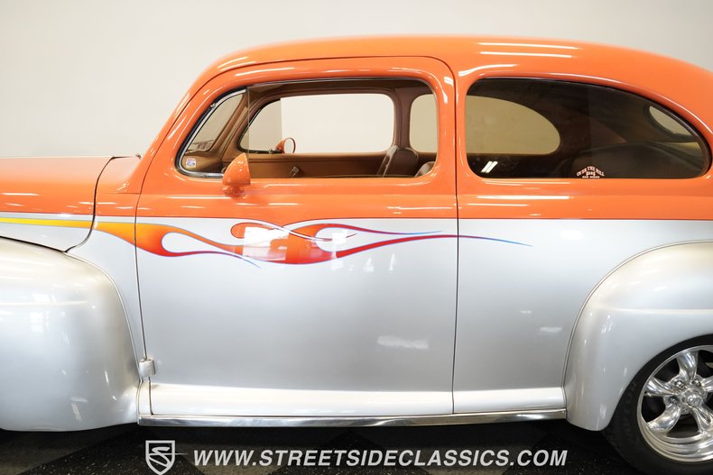 Unknown-Deluxe-1947-Tangerine-Orange-Tan-1