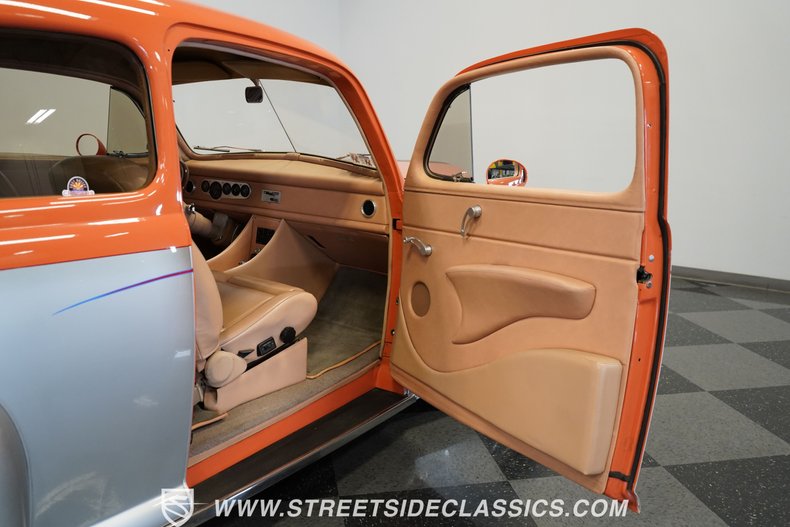 Unknown-Deluxe-1947-Tangerine-Orange-Tan-12