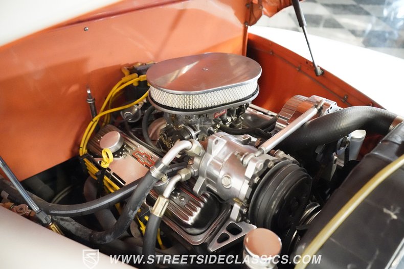 Unknown-Deluxe-1947-Tangerine-Orange-Tan-27