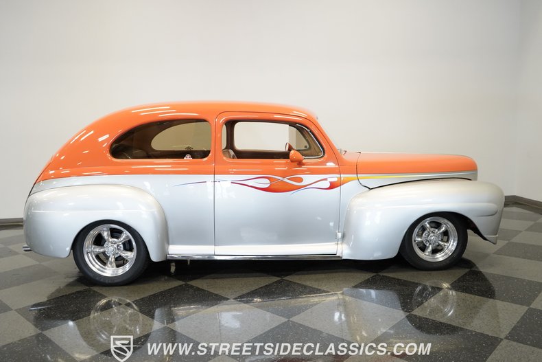 Unknown-Deluxe-1947-Tangerine-Orange-Tan-36